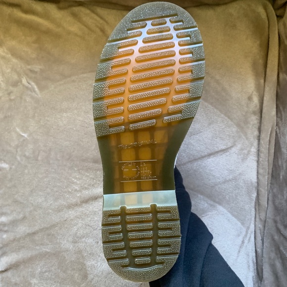 Dr. Martens 1460 Smooth Leather Lace Up Boots - Picture 3 of 6